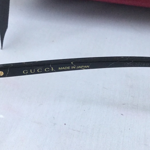 AUTHENTIC GUCCI SUNGLASSES. - Picture 4 of 7